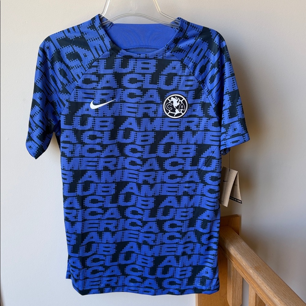 Nike Club America Dri-FIT Slim Fit Jersey Medium  NWT